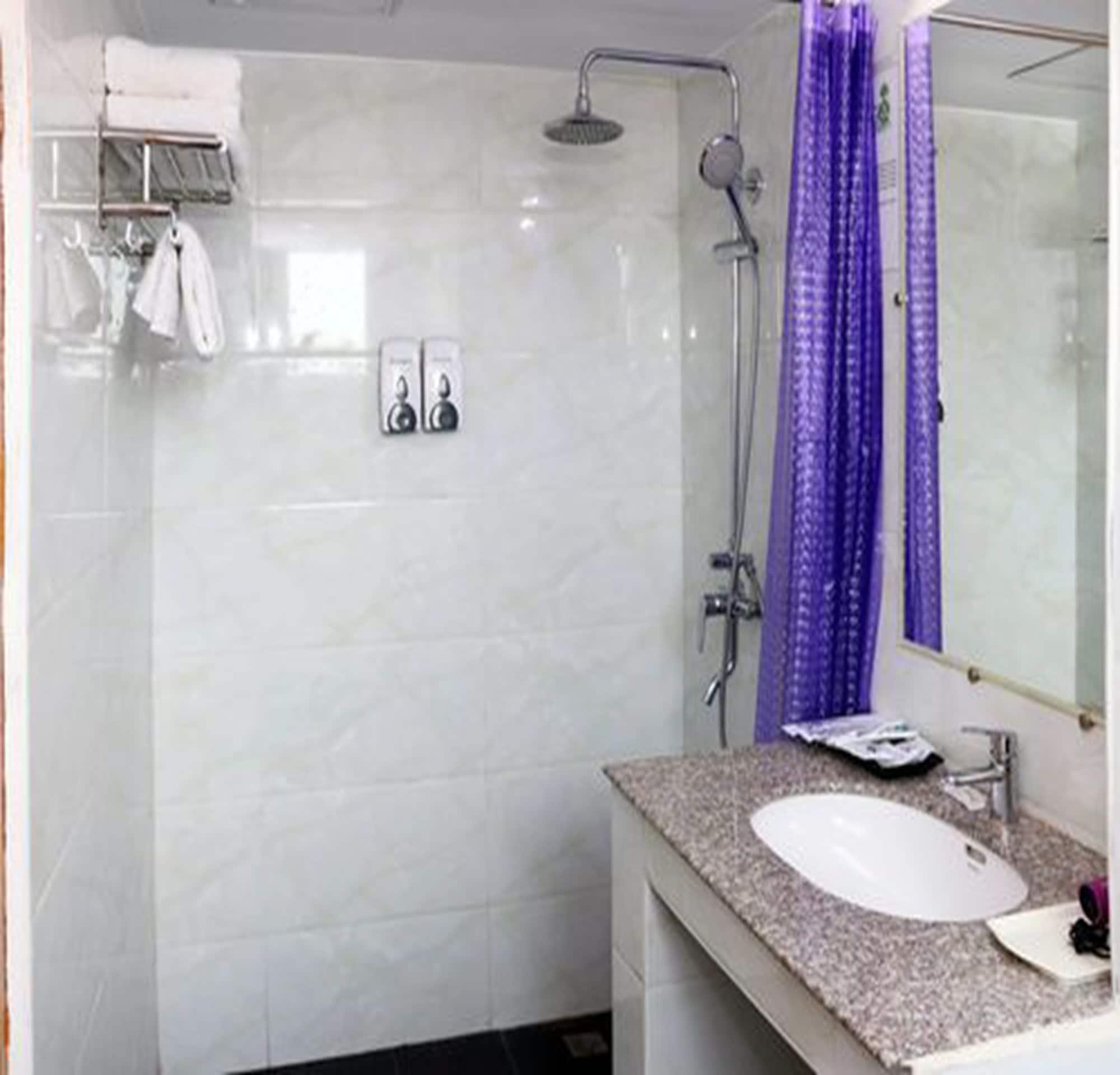 Beauty Land Hotel Янгон Екстер'єр фото