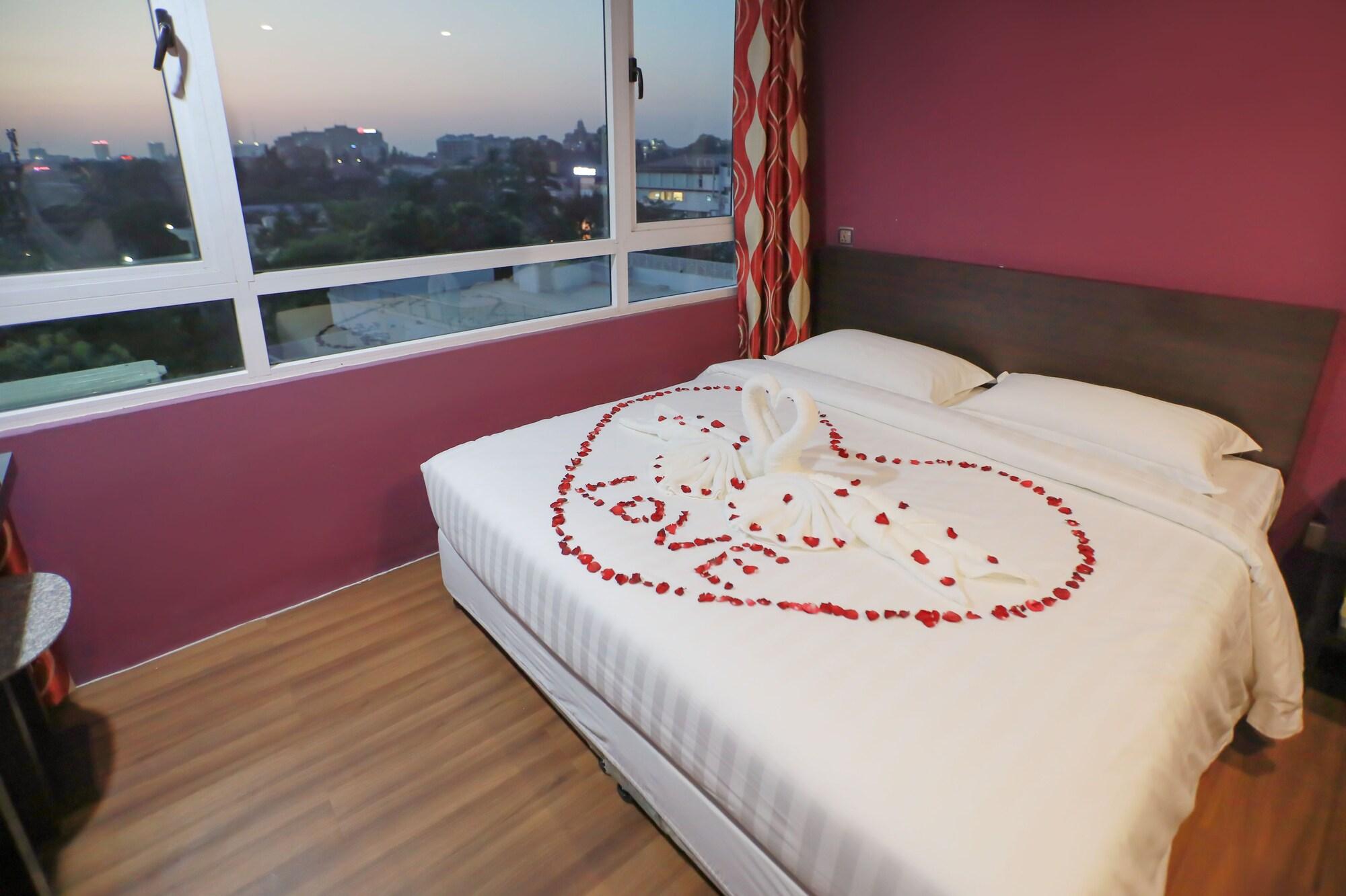 Beauty Land Hotel Янгон Екстер'єр фото