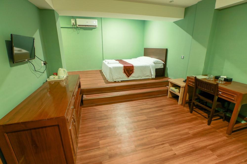 Beauty Land Hotel Янгон Екстер'єр фото