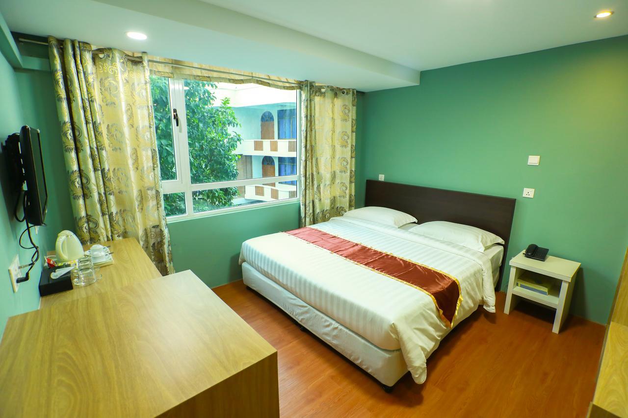 Beauty Land Hotel Янгон Екстер'єр фото