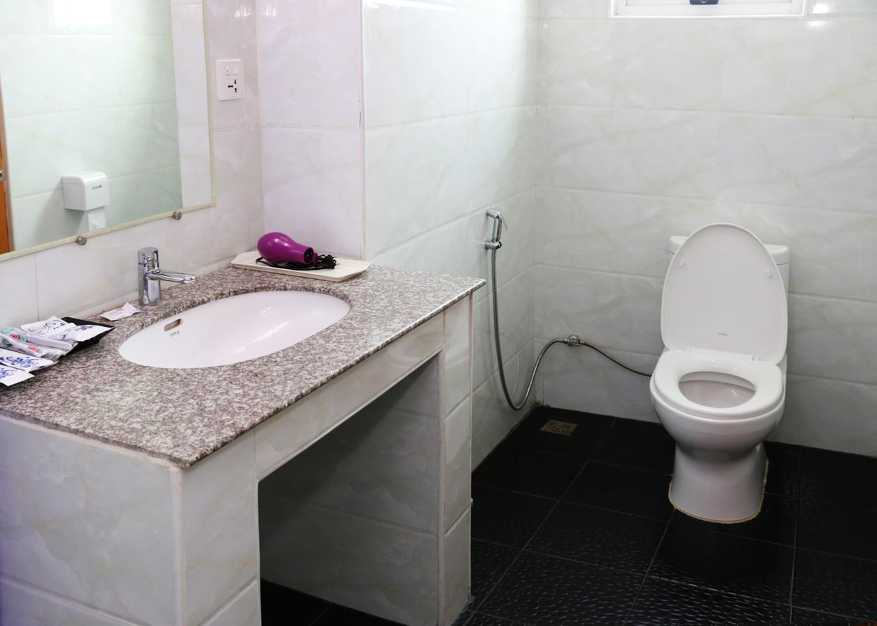 Beauty Land Hotel Янгон Екстер'єр фото